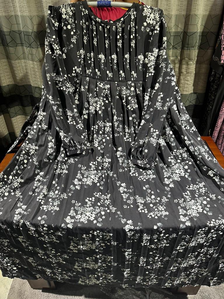 Gorgeous Color Print Borka 7