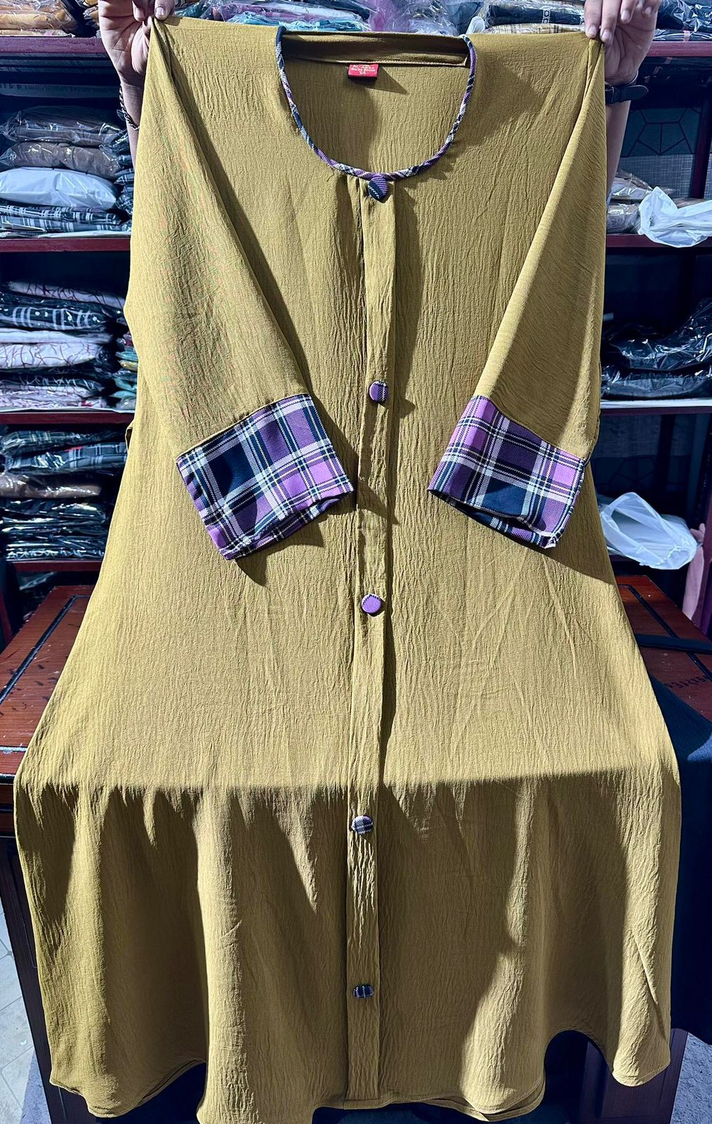 CEY BARBARY COMBAIN 3